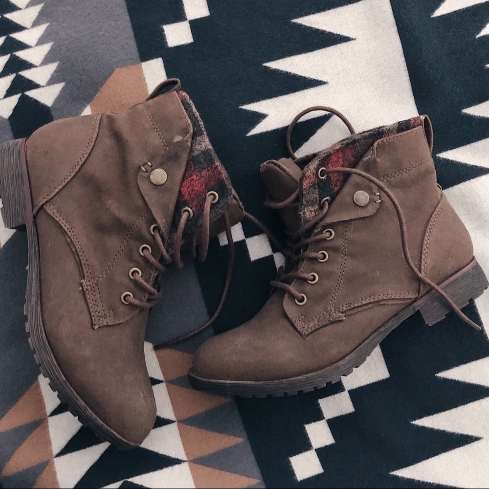 Rock & Candy Plaid Accent Boots